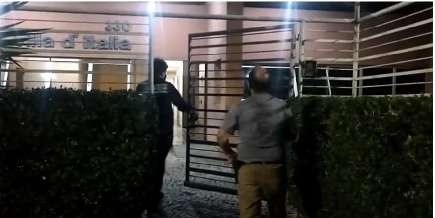Bandidos rendem irmão de prefeito e fazem arrastão em apartamento