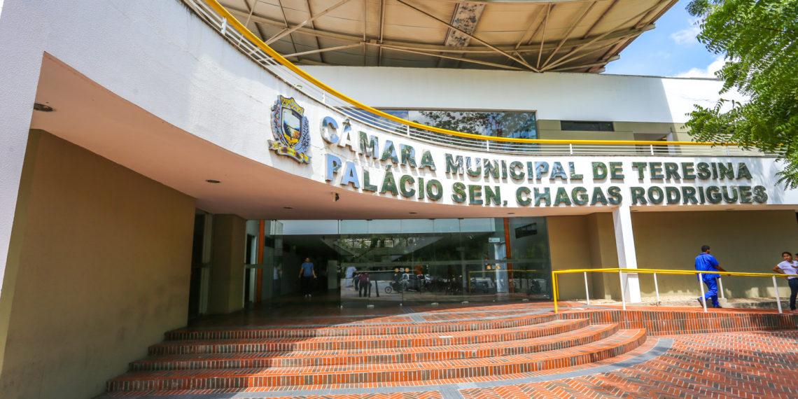 Jeová Alencar diz que nova reforma deve chegar à Câmara na terça-feira