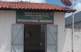 Homem é assassinado com tiro no peito durante discussão em Água Branca