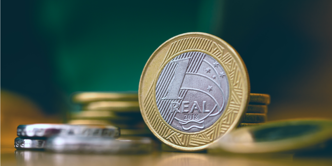Real fecha trimestre com 3º pior desempenho global e mercado mostra falta de convicção de melhora .