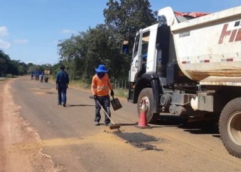 Construtora Hidros LTDA, deu iniciou operação tapa-buracos na PI-113.
