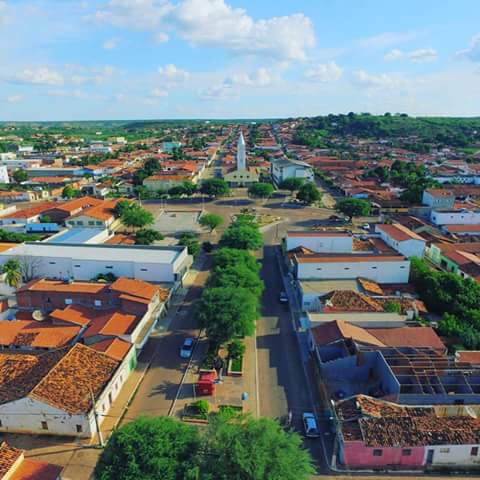 Por descumprir decreto contra covid-19 grupo e penalizado em cidade do Piauí. Confira vídeo