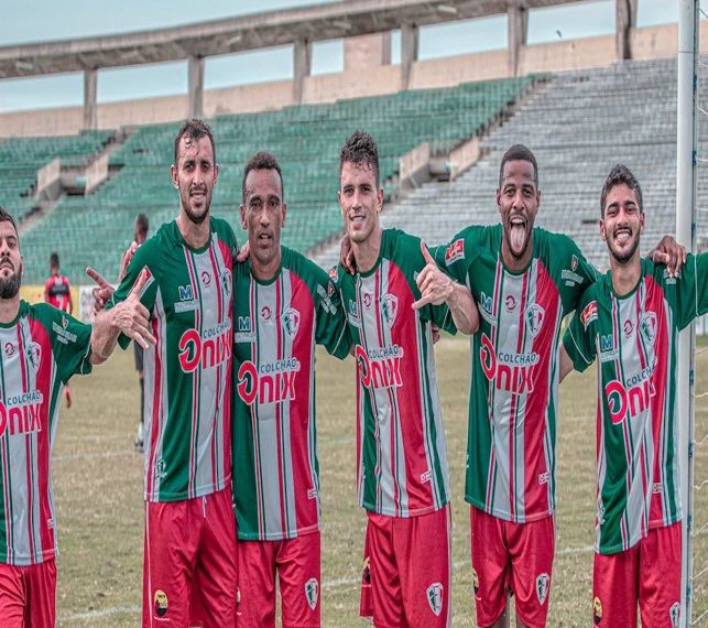 Fluminense-PI goleia o Flamengo-PI e vai à final do Campeonato Piauiense