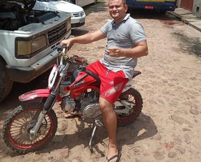 ACIDENTE. Motociclista morre ao colidir em um animal na PI112.
