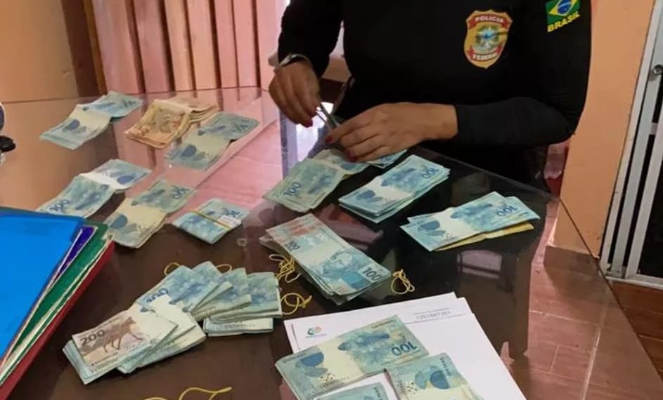 PF cumpre mandados contra fraudes em benefícios aos idosos nas cidades Teresina, José de Freitas e Timon.