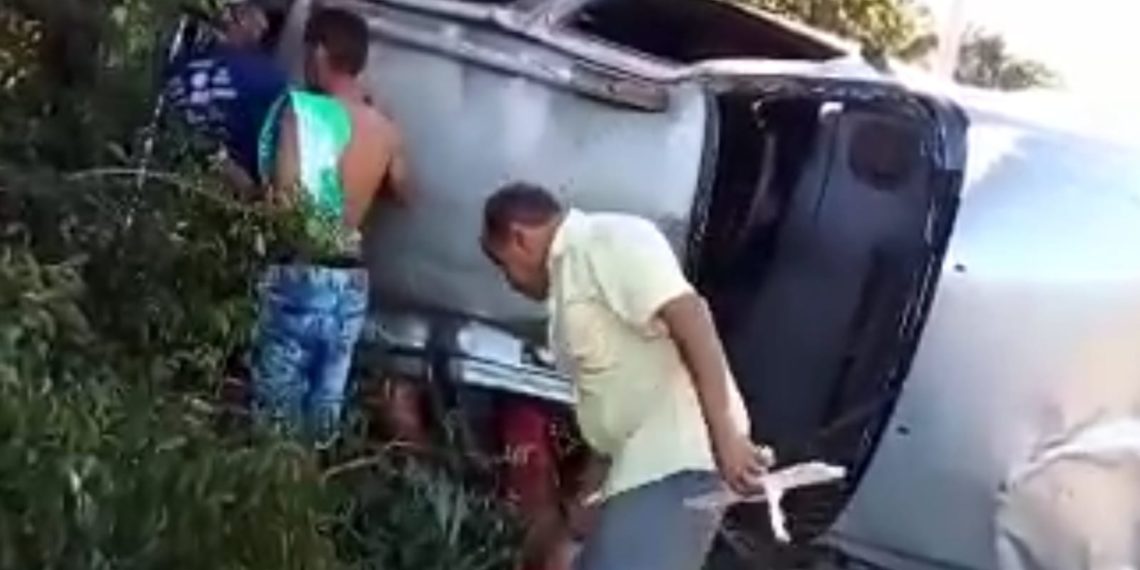 ACIDENTE: MOTORISTA PERDE O CONTROLE DE VEÍCULO NA PI-366 CONFIRA NO VÍDEO.