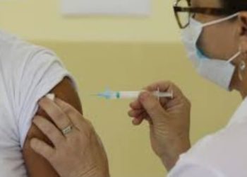 Queiroga anuncia 3ª dose da vacina contra a Covid-19 para 15 de setembro