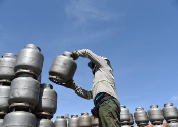Gás fica mais caro a partir desta quarta e consumidores apostam em medidas alternativas
