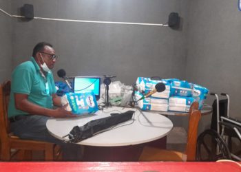 Produção do programa Barra Pesada da Rádio Livramento faz várias doações na cidade de José de Freitas