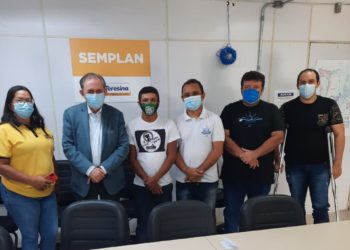 COMISSÃO ESPECIAL DE TRABALHADORES POR APLICATIVOS SE REÚNE COM JOÃO HENRIQUE DE ALMEIDA SOUSA, SECRETÁRIO MUNICIPAL DE PLANEJAMENTO