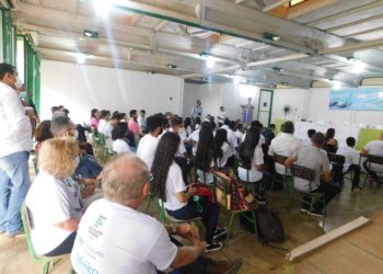 Secretaria de Educação de José de Freitas em Parceria com IFPI Implanta Projeto EduBot em Escolas Públicas Municipais