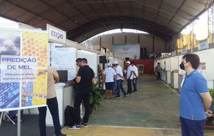 Produtores do Nordeste participam de feira sobre tecnologia e inovação no Piauí