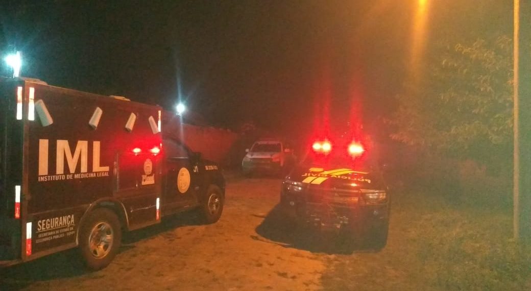 Homem tem surto psicótico, e atenta contra a vida de colegas em José de Freitas
