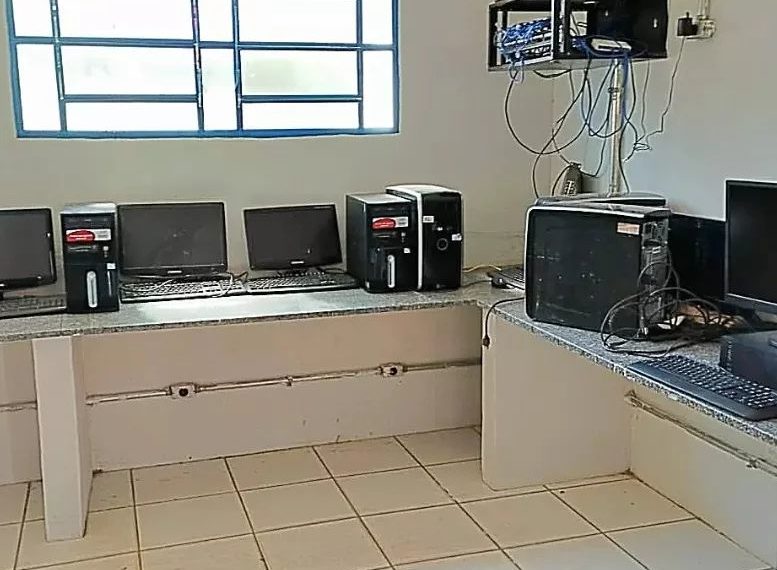 Secretaria Municipal de Educação, instalou Laboratório de Informática em escola de José de Freitas