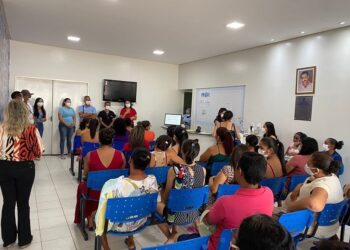 Gestantes visitam o Centro de Parto de José de Freitas