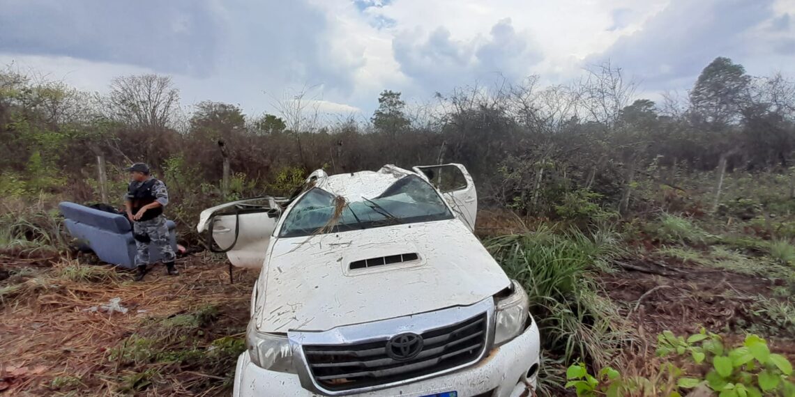 MOTORISTA PERDE CONTROLE DE VEÍCULO E CAPOTA NA PI113 EM JOSÉ DE FREITAS