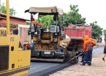 Prefeitura Municipal retoma obras de asfaltamento em José de Freitas