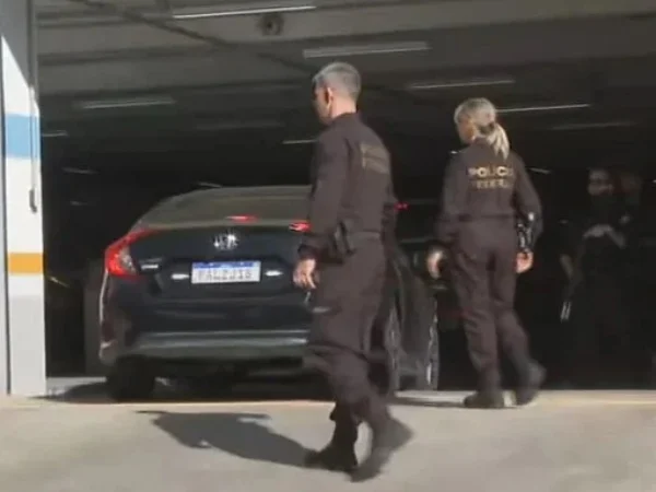 Em depoimento, Bolsonaro diz que compartilhou vídeo de ataque ‘sem querer’