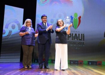 Rafael Fonteles destaca importância da inclusão social durante premiação