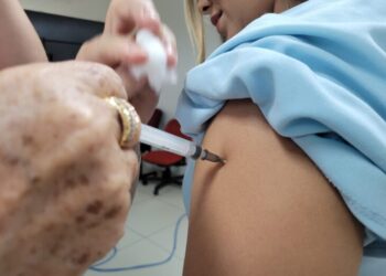 Piauí lidera ranking de cobertura com a vacina bivalente no Nordeste