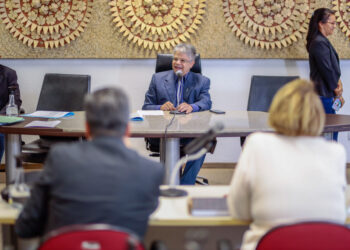 Deputados aprovam aumento do limite de consignado para servidores estaduais
