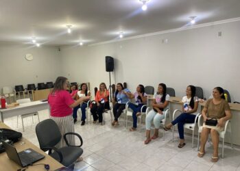 Mulheres de Cajueiro da Praia são beneficiadas com projeto “Elas Empreendem”