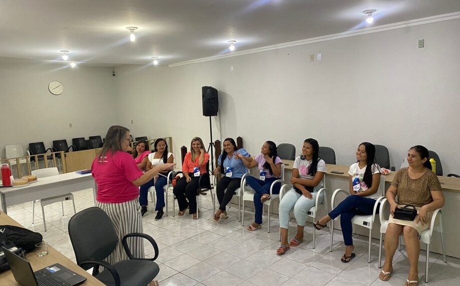 Mulheres de Cajueiro da Praia são beneficiadas com projeto “Elas Empreendem”