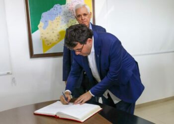 Rafael Fonteles reassume Governo do Estado após missão nos Estados Unidos