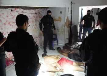 Polícia deflagra operação contra célula de facção criminosa no Piauí