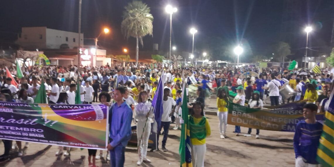 Secretaria de Educação realiza desfile cívico de 07 de setembro em José de Freitas