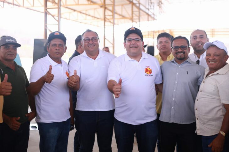 Rafael Fonteles participa do lançamento da pedra fundamental de frigorífico que vai gerar 3 mil empregos no Piauí