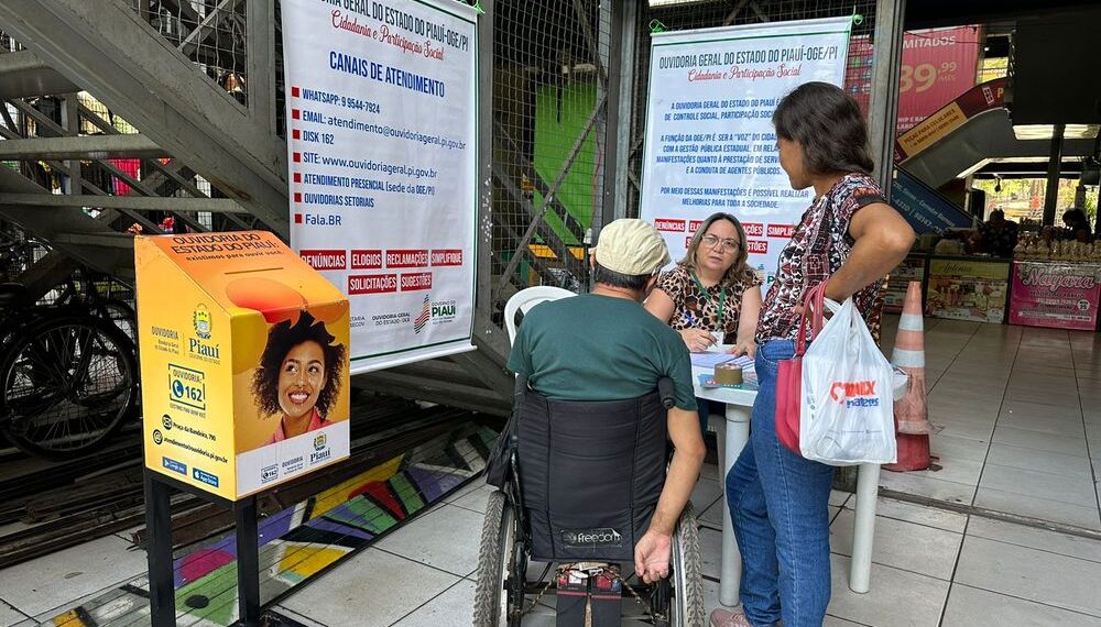 Ouvidoria Geral do Estado realiza atendimentos e leva informações ao Shopping da Cidade