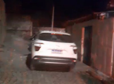 Adolescente é sequestrado e ameaçado por criminosos em Teresina; vítima seria esquartejada