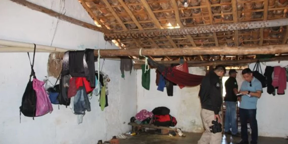 MPT resgata 17 trabalhadores em situação análoga a escravidão em Castelo do Piauí