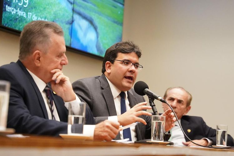 Governador Rafael Fonteles busca em Brasília investimentos para a saúde