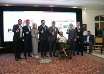Governador lança programa para regularizar 50 mil imóveis em Teresina nos próximos 12 meses