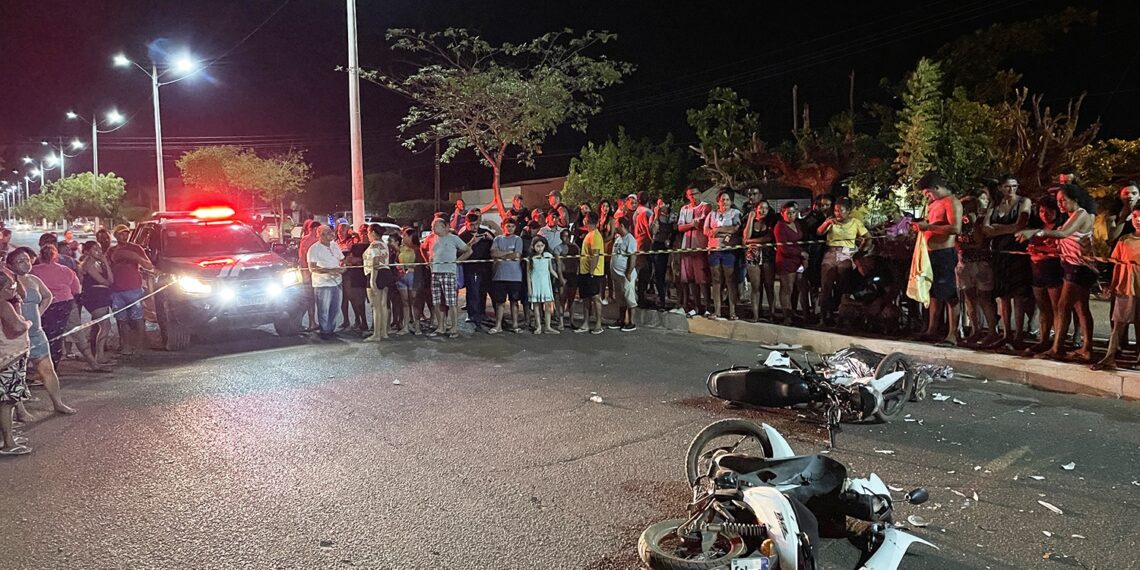 Colisão frontal entre duas motos deixa um morto e outro ferido no Norte do Piauí