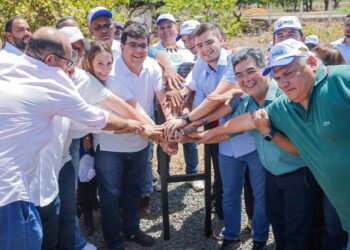 Governador Rafael Fonteles inaugura recuperação da PI-234 em Oeiras