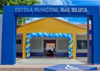 Prefeito Roger Linhares inaugura escola municipal Mãe Biluca em José de Freitas