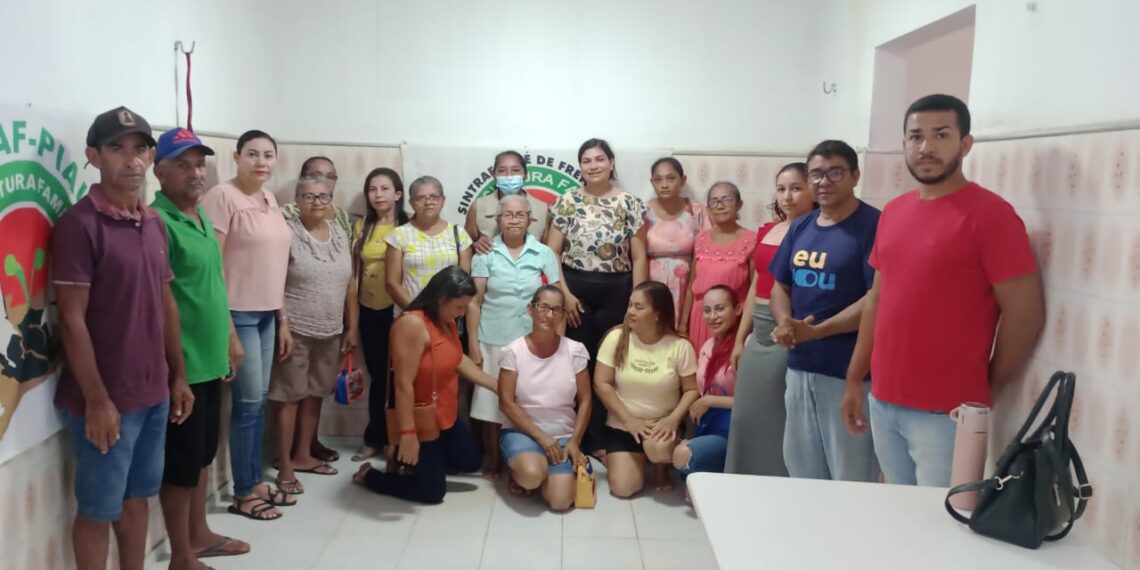 Governo Federal Realiza Pagamento à Quebradeiras de Coco no Município de José de Freitas-PI