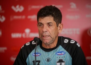 Após eliminação na Copa do Brasil, Fabiano Soares não é mais técnico do River