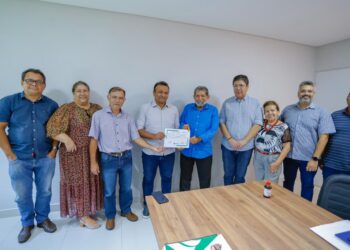 Adapi entrega 1º selo de certificação de produtos de origem vegetal do Piauí