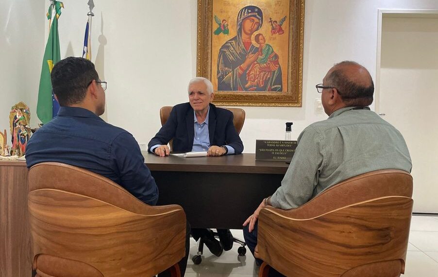 Themístocles Filho e reitor do IFPI discutem a implantação de três novos campi no Piauí