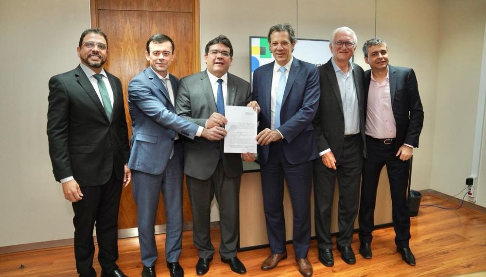 Com Ministro Haddad, Rafael assina contrato de R$ 2 bilhões em investimentos para o Piauí