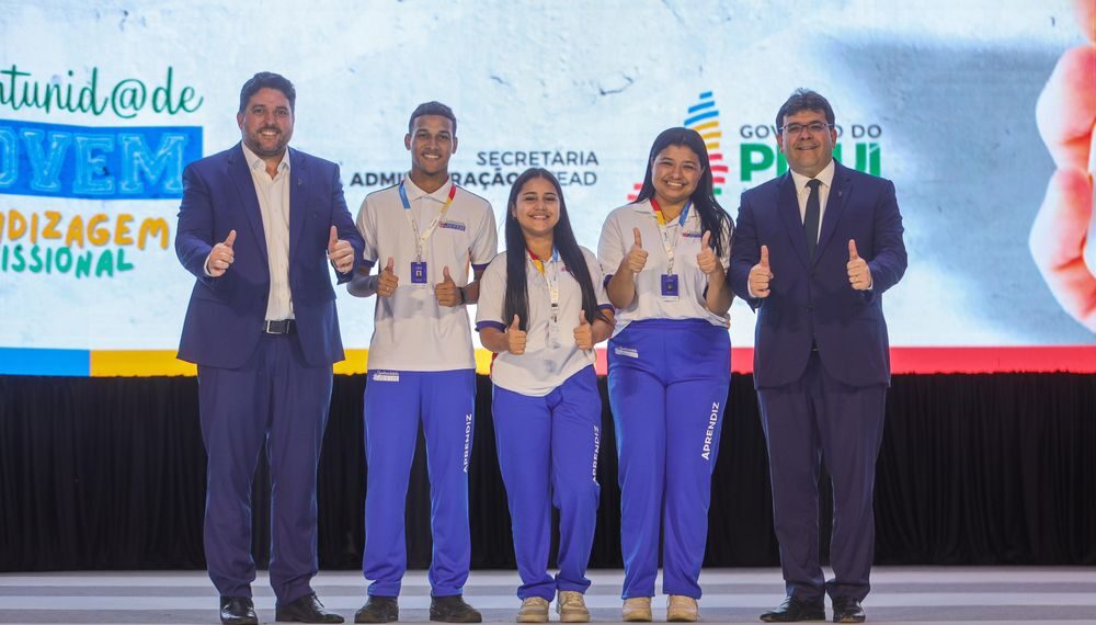 Governo bate a meta de gerar 10 mil oportunidades de trabalho para jovens sem experiência profissional