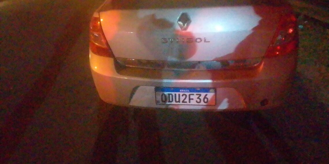 Carro roubado em Timon-MA é recuperado pela Polícia Militar em José de Freitas