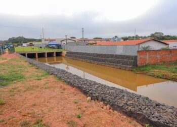 Governador inaugura galeria que garante drenagem na região da BR-343 em Teresina