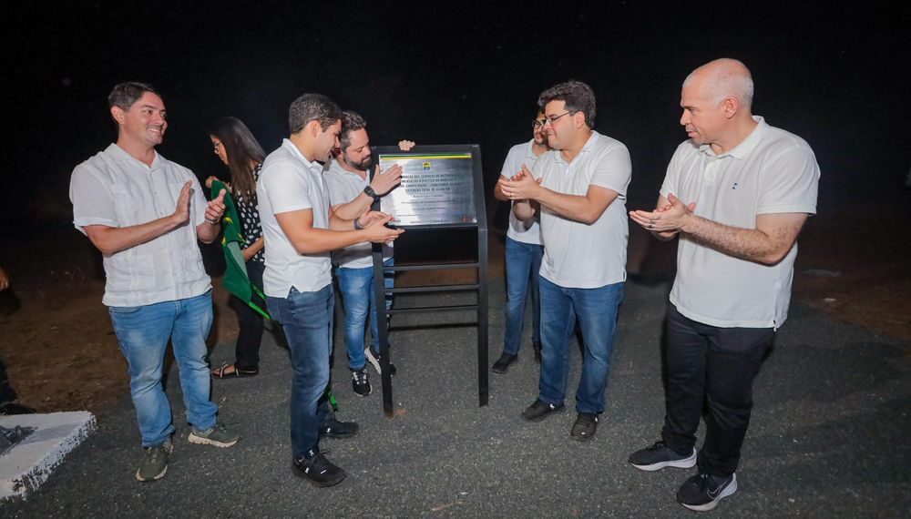 Rafael Fonteles inaugura 44 km de estrada ligando Cabeceiras a Campo Maior