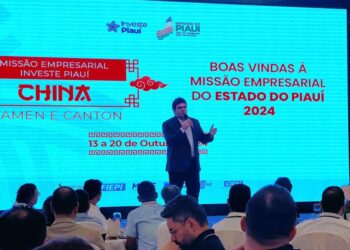 Rafael Fonteles destaca importância da abertura econômica em evento com empresários piauienses na China