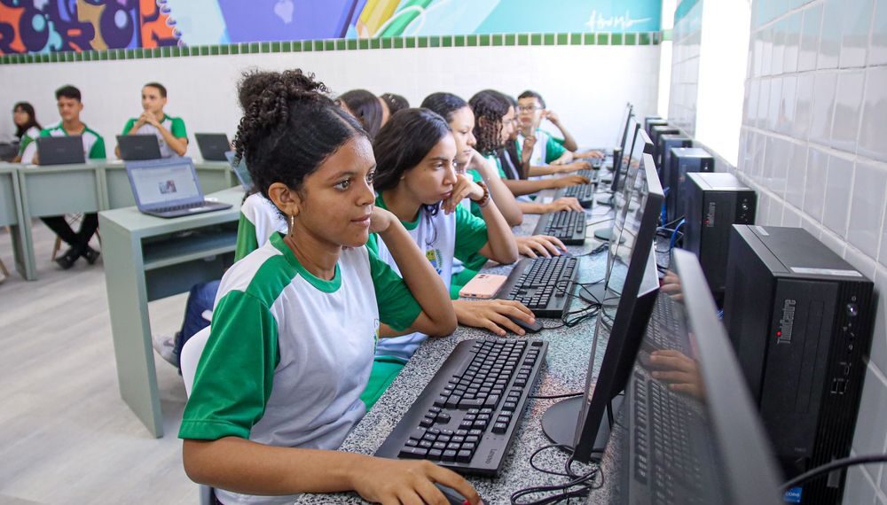 Confira o passo a passo de como renovar a matrícula na rede estadual de ensino do Piauí para 2025
